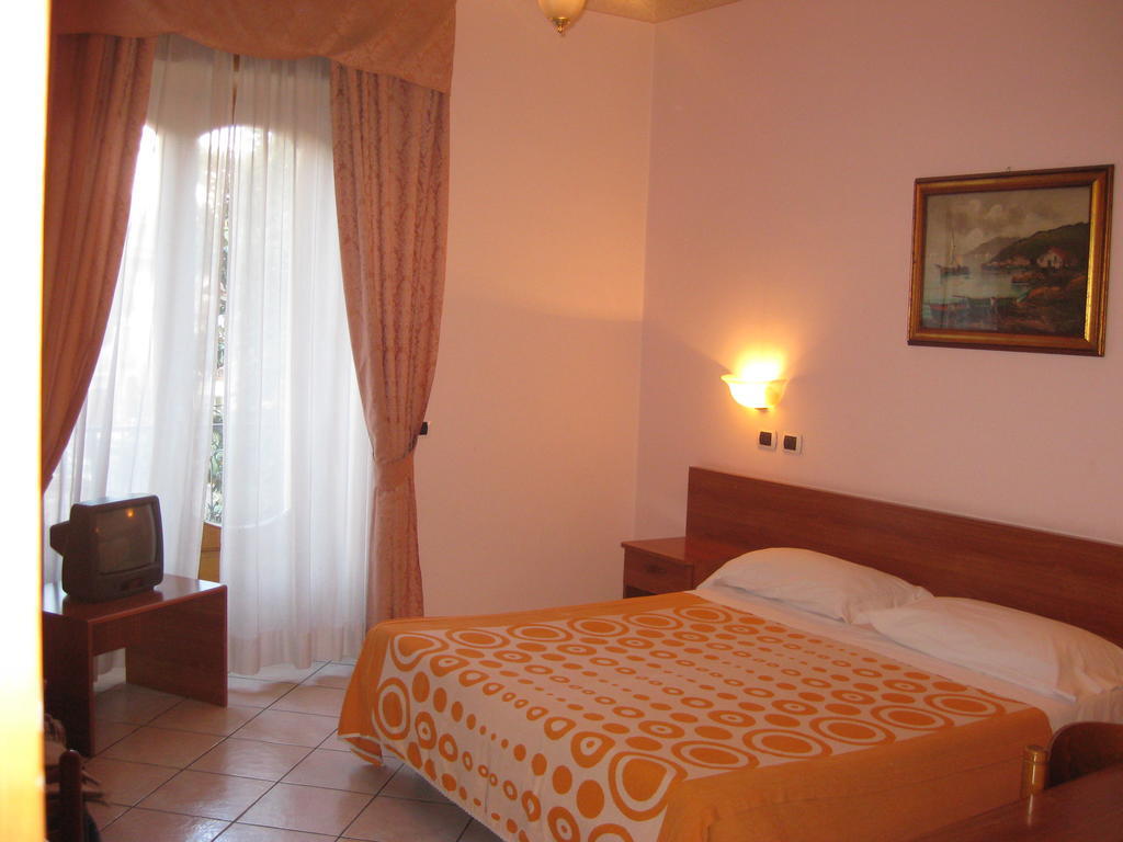 Hotel Gentile Pianillo Kamer foto